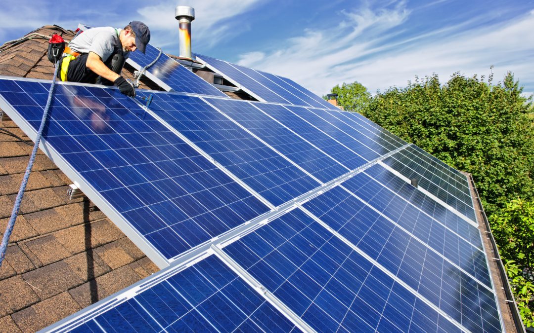 7 Factors to Consider When Hiring a Solar Installation Company